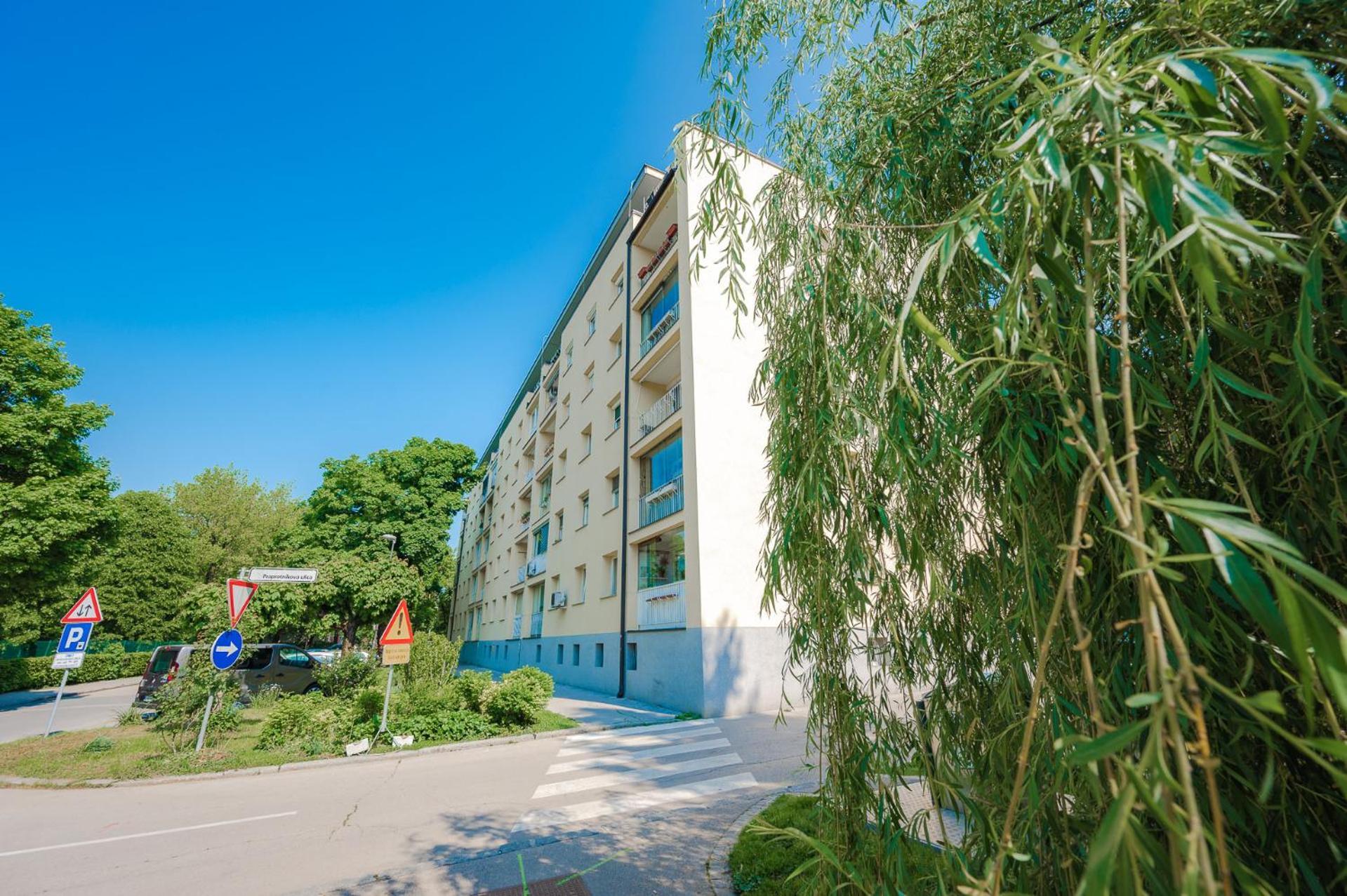 לובליאנה Apartment 396 מראה חיצוני תמונה